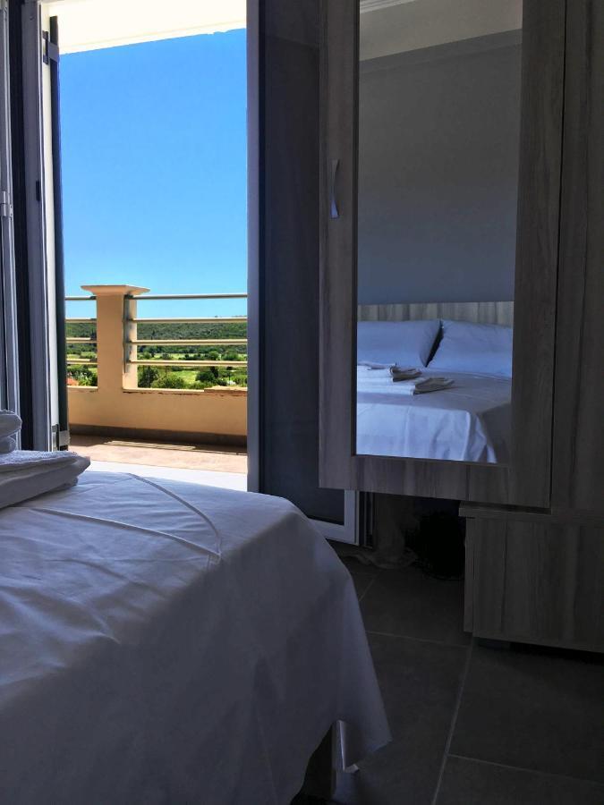 Tsoutsis Apartments Marantochori Luaran gambar